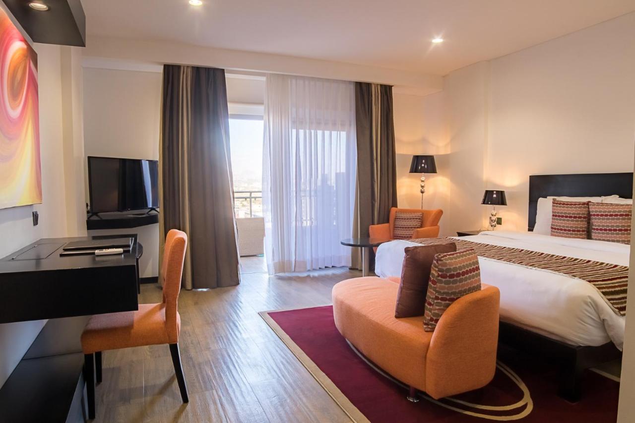 Amaryllis Hotel Blantyre Eksteriør bilde